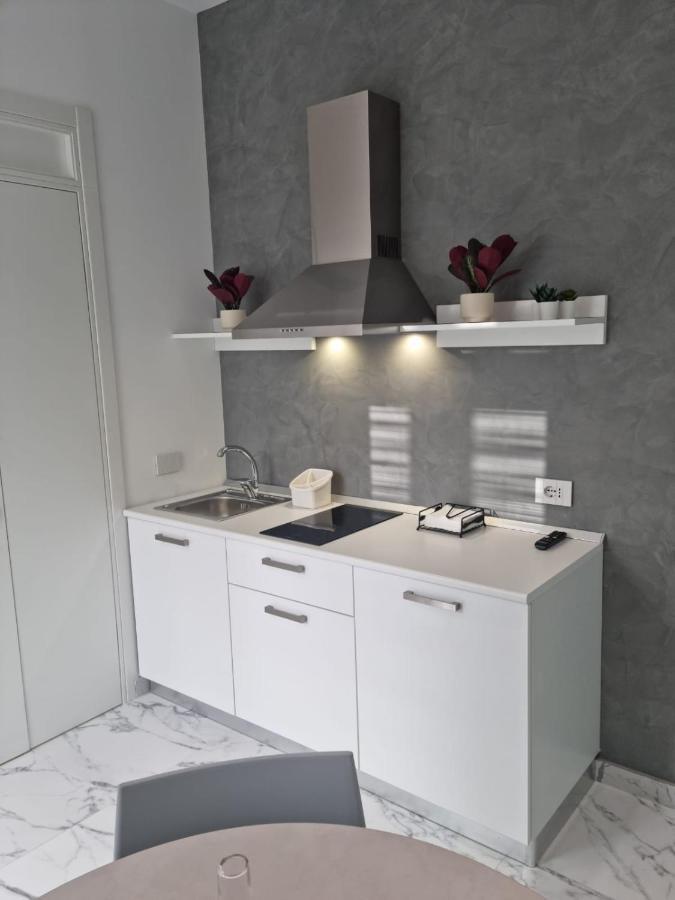 Lci Deluxe Rooms San Cataldo  Eksteriør billede